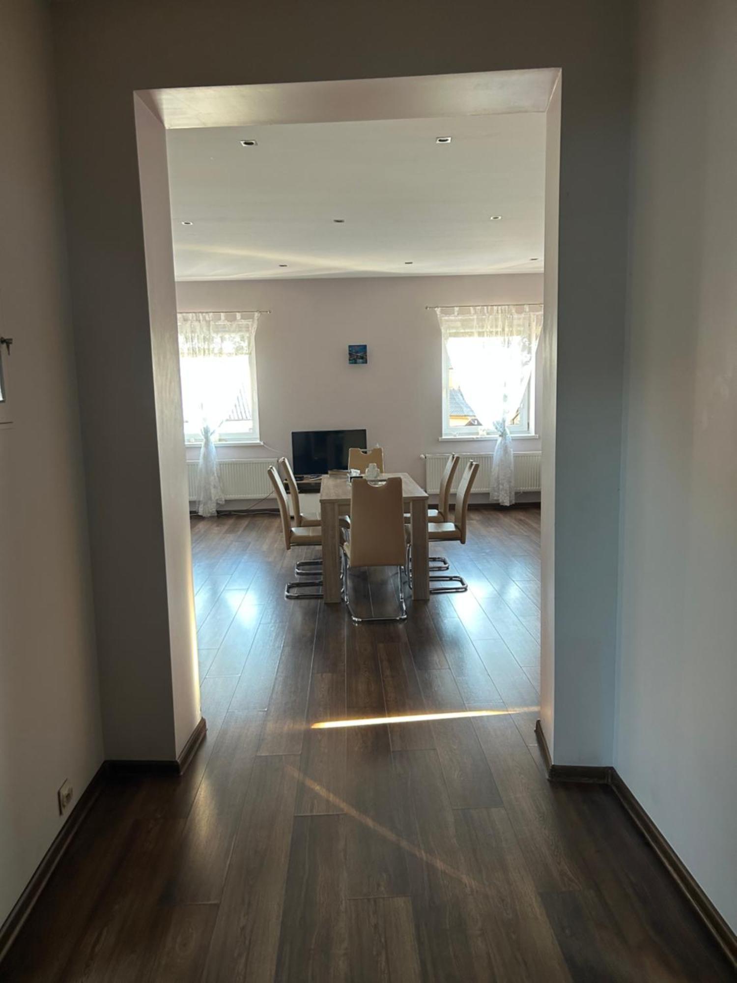 Apartament Bobrzanska - 4 Bedrooms Sypialnie Свидница Экстерьер фото